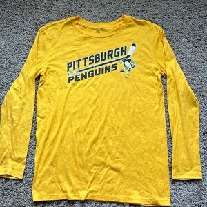 Boys long sleeve Pittsburgh Penguin hockey tshirt size XL